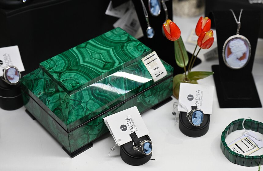 Ювелирная выставка "JUNWEX. Лучшие украшения в России" проходит на ВДНХ 8 фото