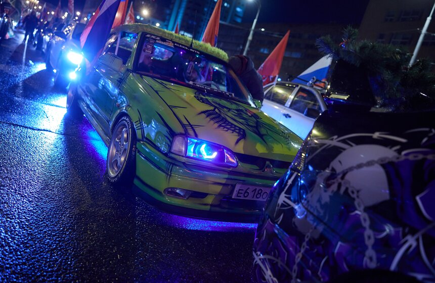 Предновогодний автопробег состоялся в рамках "Зимы в Москве" 4 фото