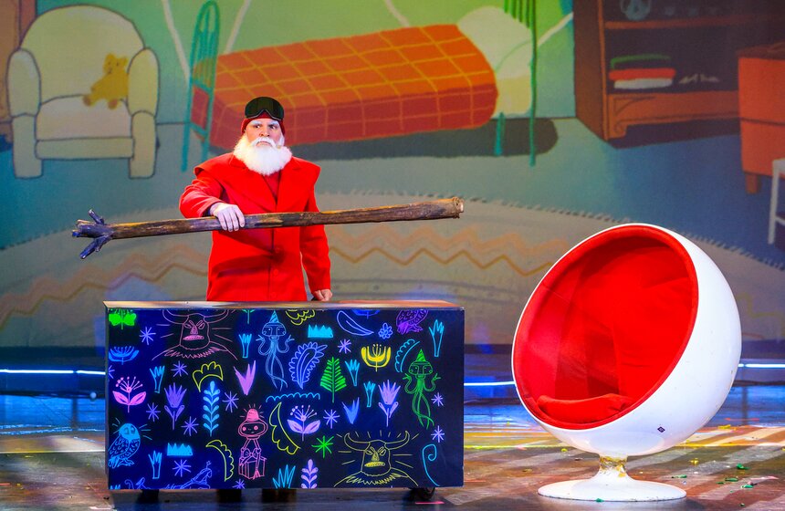 Шоу "Квант волшебства" прошло в рамках научной елки Wow! How? 11 фото