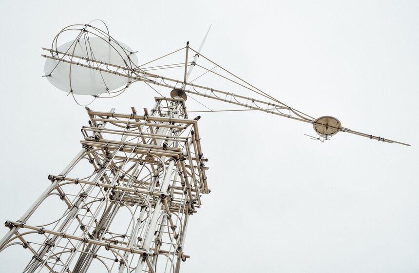 Новые экспонаты появились на фестивале "Здесь и сейчас" в центре "Сколково" 7 фото