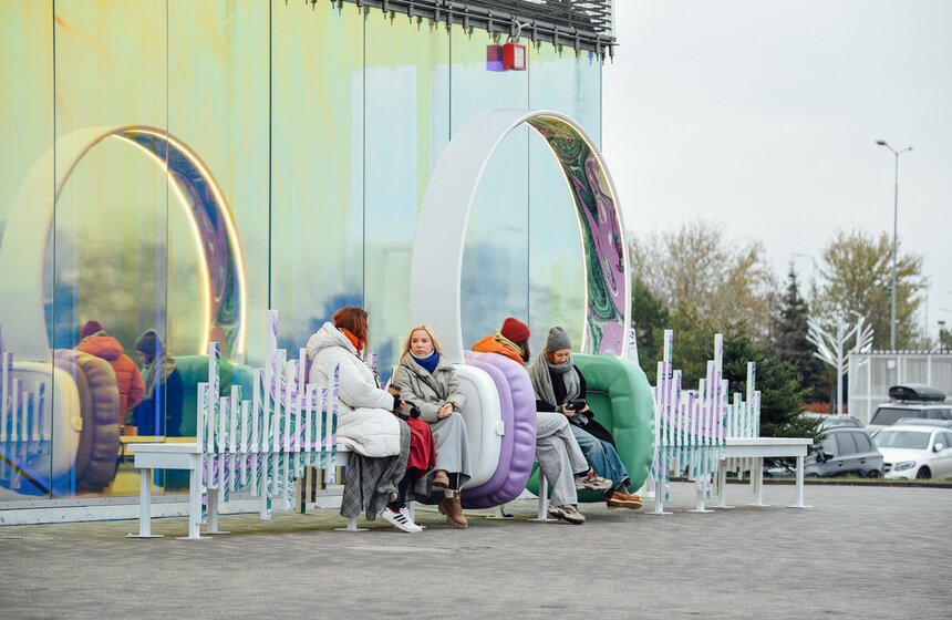 Новые экспонаты появились на фестивале "Здесь и сейчас" в центре "Сколково" 2 фото