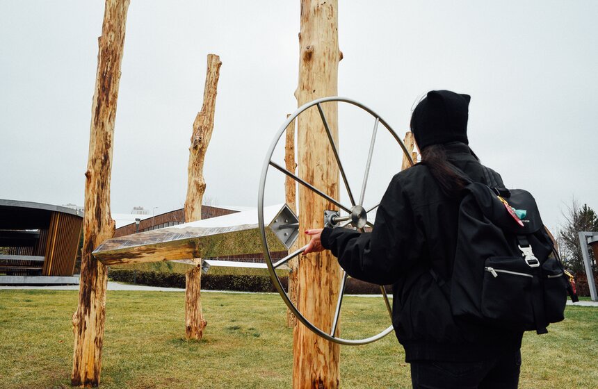Новые экспонаты появились на фестивале "Здесь и сейчас" в центре "Сколково" 4 фото