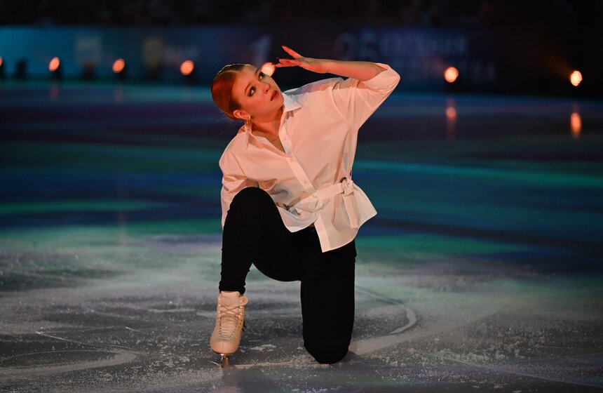 Ледовое шоу "Евгения Медведева. 25 лет" состоялось в Москве 31 фото