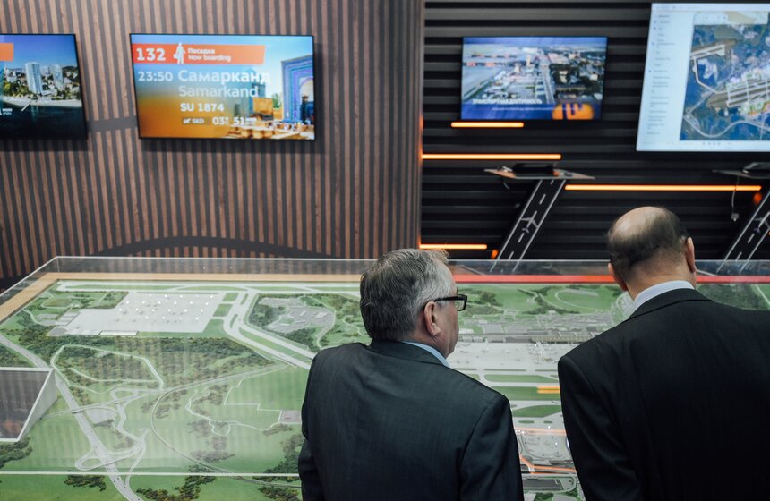 Транспортная неделя прошла в столичном Гостином Дворе 14 фото