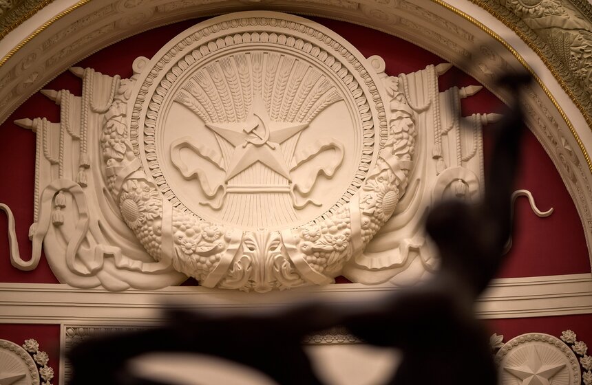 Выставка Третьяковской галереи открылась на ВДНХ 18 фото