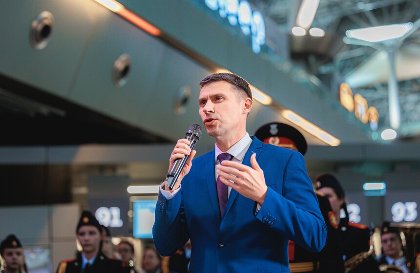 Студенты и школьники  из Москвы отправились в молодежную антарктическую экспедицию 12 фото