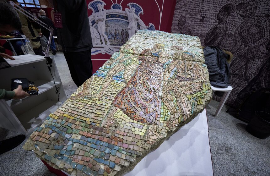 Выставка "ПРО реставрацию" проходит в Москве 2 фото