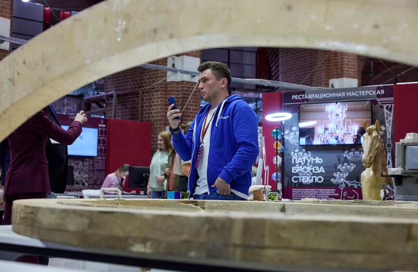 Выставка "ПРО реставрацию" проходит в Москве 7 фото