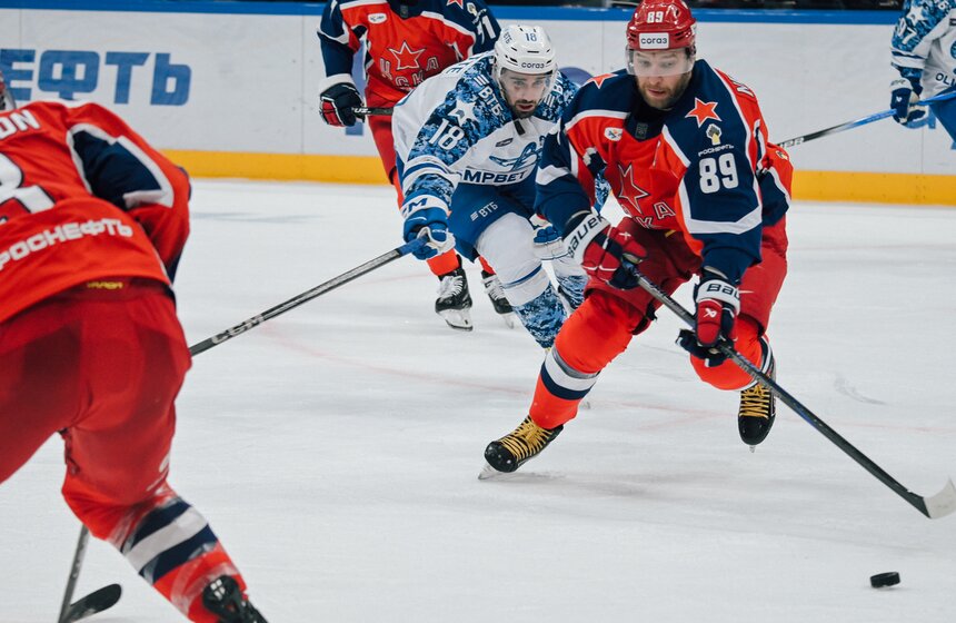 ЦСКА обыграл "Динамо" в матче КХЛ 23 фото