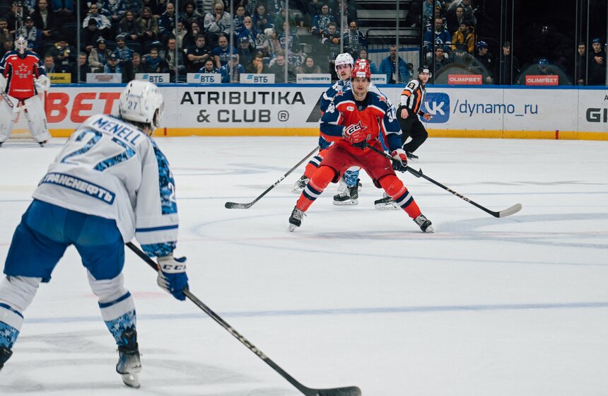 ЦСКА обыграл "Динамо" в матче КХЛ 5 фото