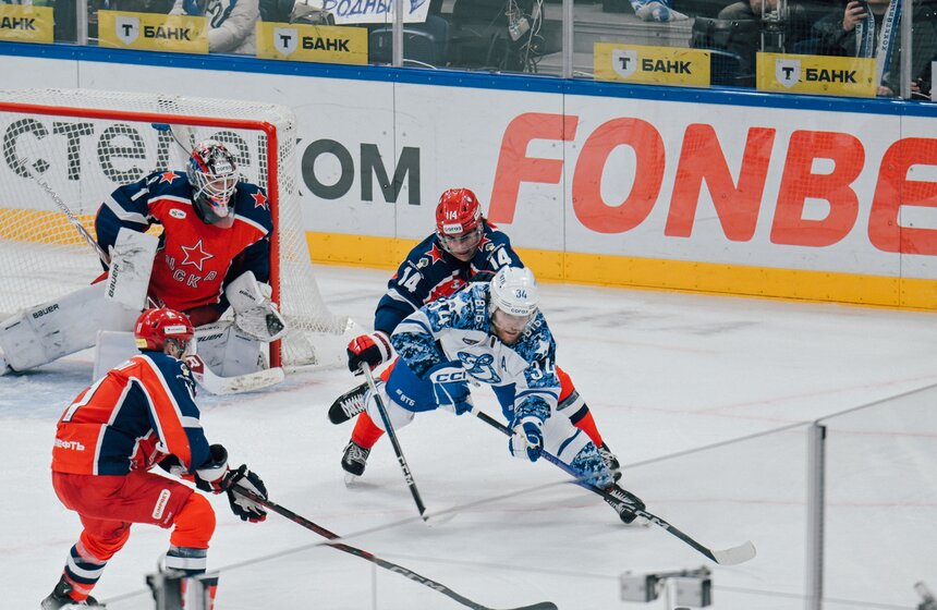 ЦСКА обыграл "Динамо" в матче КХЛ 22 фото