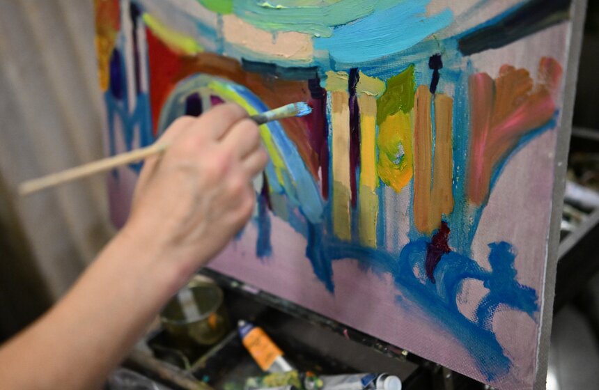 Художники проекта "Искусство в метро" создают работы на станции "Таганская" в Москве 5 фото