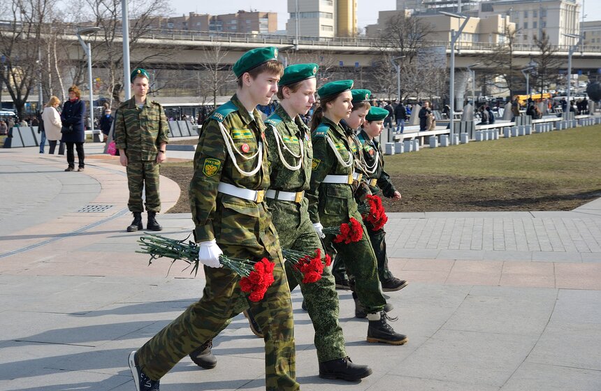 В Москве прошла молодежная акция "Стань первым!" 2 фото