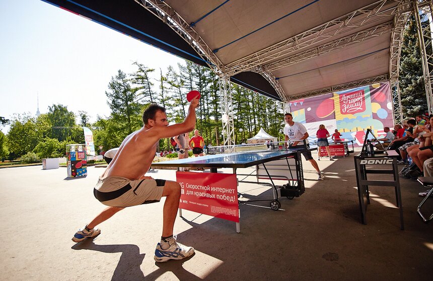 На ВДНХ прошли соревнования по пинг-понгу на Кубок мэра Москвы 14 фото