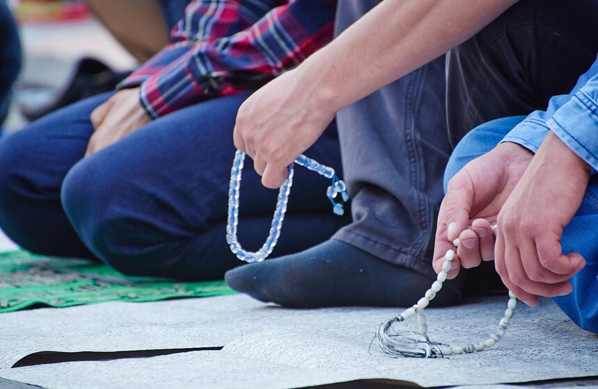 В Москве мусульмане начали праздновать Ураза-байрам 15 фото