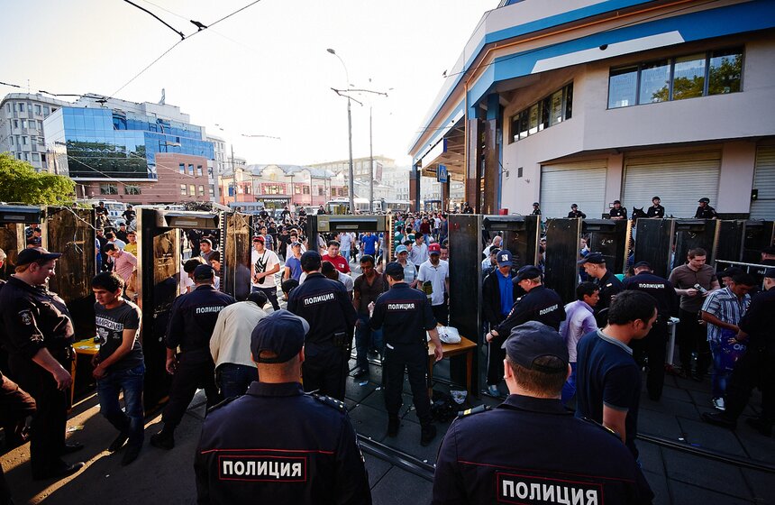 В Москве мусульмане начали праздновать Ураза-байрам 22 фото