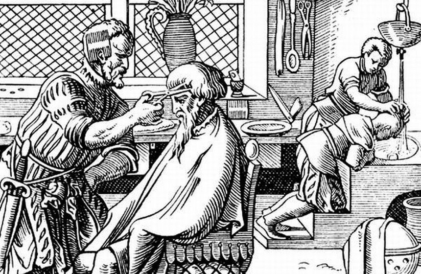 Инструмент брадобрея: от острого "пера" до электрической машинки 3 фото