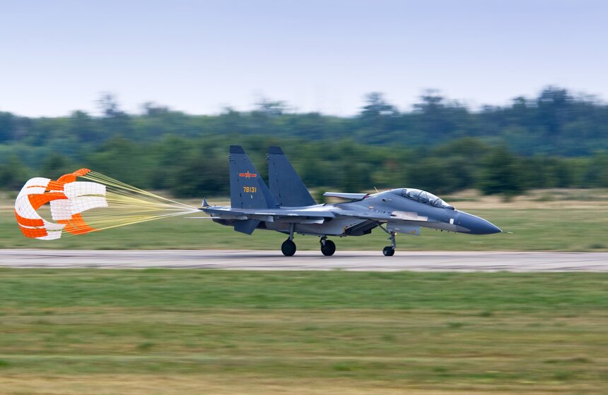 Международный этап конкурса "Авиадартс" прошел под Воронежем 15 фото