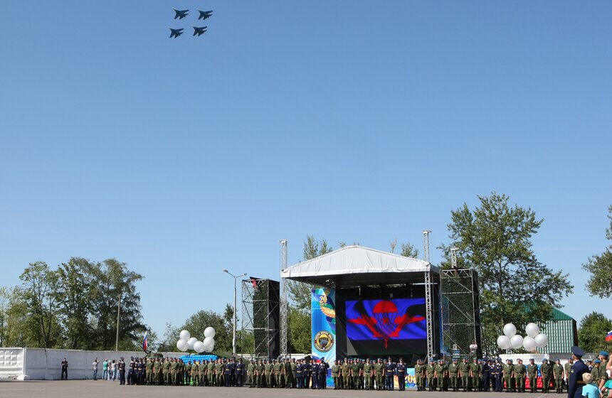 Полк спецназа ВДВ провел день открытых дверей в Кубинке 16 фото