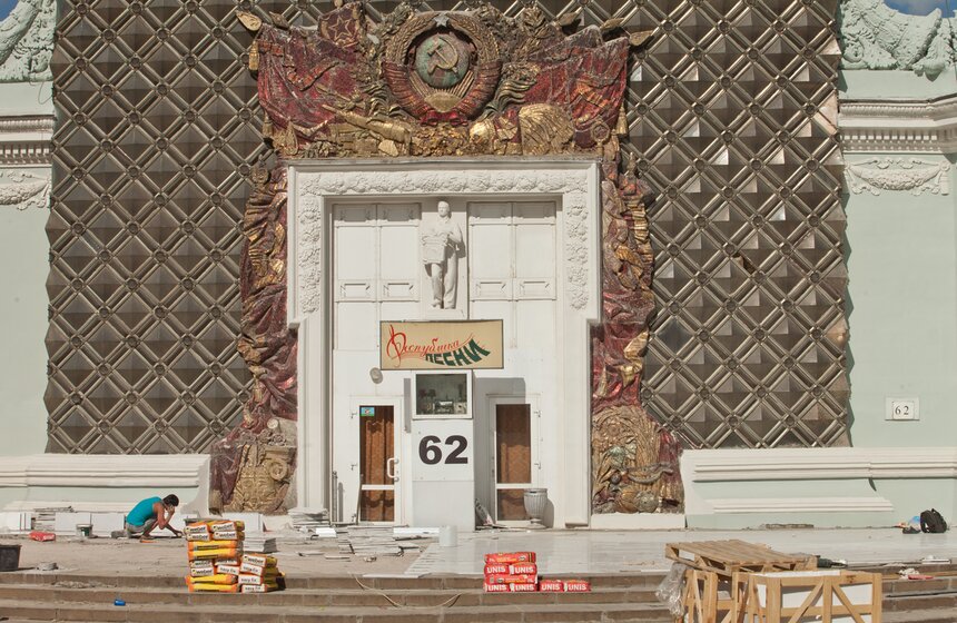 Как ремонтировали павильоны ВДНХ 10 фото