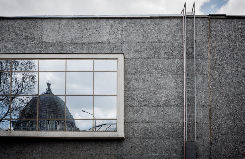 Гагарин и стеклянная крыша: как ремонтируют "Космос" на ВДНХ 12 фото