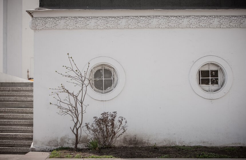 Гагарин и стеклянная крыша: как ремонтируют "Космос" на ВДНХ 5 фото