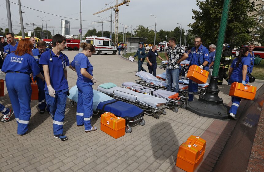 На Арбатско-Покровской линии метро с рельсов сошли вагоны поезда 2 фото