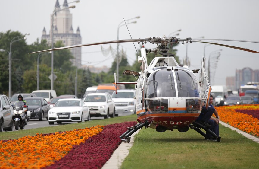 На Арбатско-Покровской линии метро с рельсов сошли вагоны поезда 25 фото