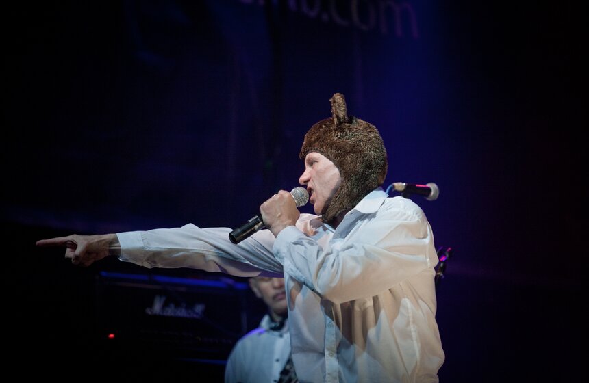 Ироничная рок-группа НОМ дала сольный концерт в столице 18 фото