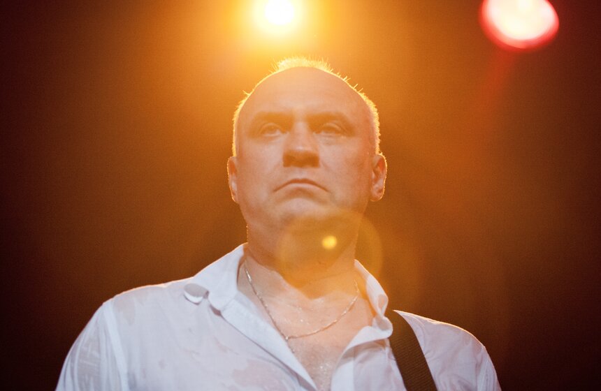 Ироничная рок-группа НОМ дала сольный концерт в столице 10 фото