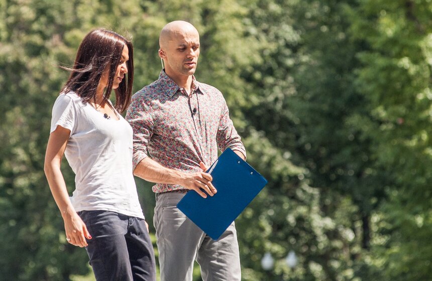 В парке Горького продолжает работу студия канала "Москва 24" 12 фото