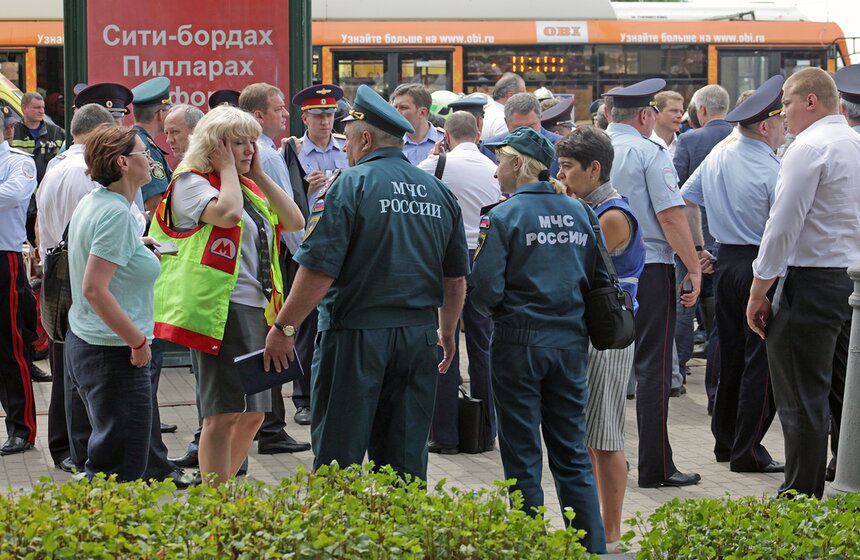 Крупная авария в московском метро 17 фото