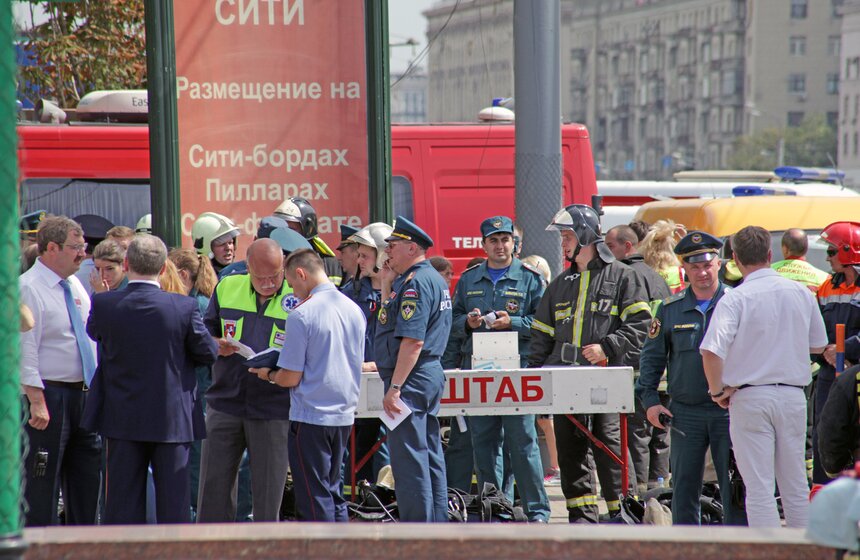 Крупная авария в московском метро 18 фото