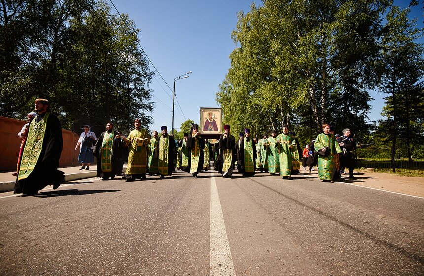 Состоялся Крестный ход в честь 700-летия Сергия Радонежского 14 фото