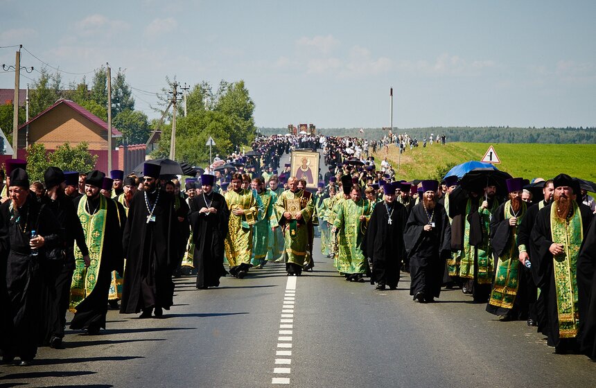 Состоялся Крестный ход в честь 700-летия Сергия Радонежского 22 фото
