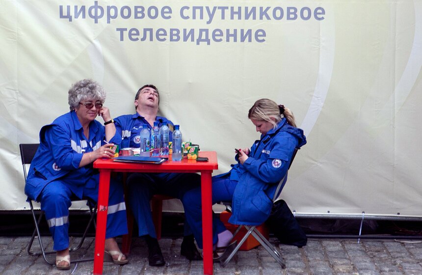 С 6 июня проходит турнир по пляжному волейболу 16 фото