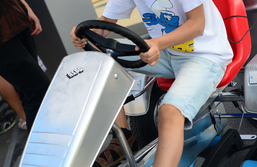 В парке Горького представили проект, посвященный уличной моде 20 фото