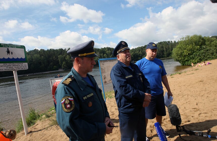Учения МЧС прошли на станции "Строгино" 18 фото