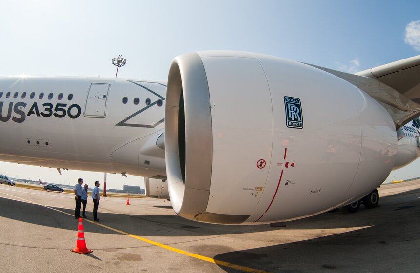 В аэропорту Шереметьево презентовали Airbus A350 12 фото
