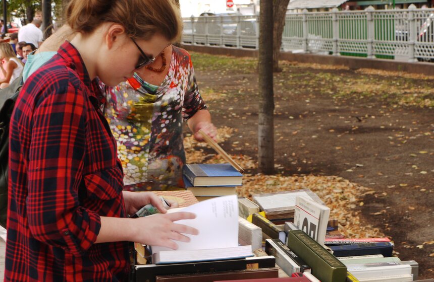 На Патриарших прудах прошел День Булгакова 6 фото