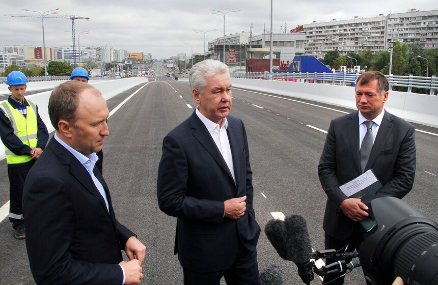 Мэр Москвы открыл многоуровневую эстакаду на Варшавском шоссе 15 фото