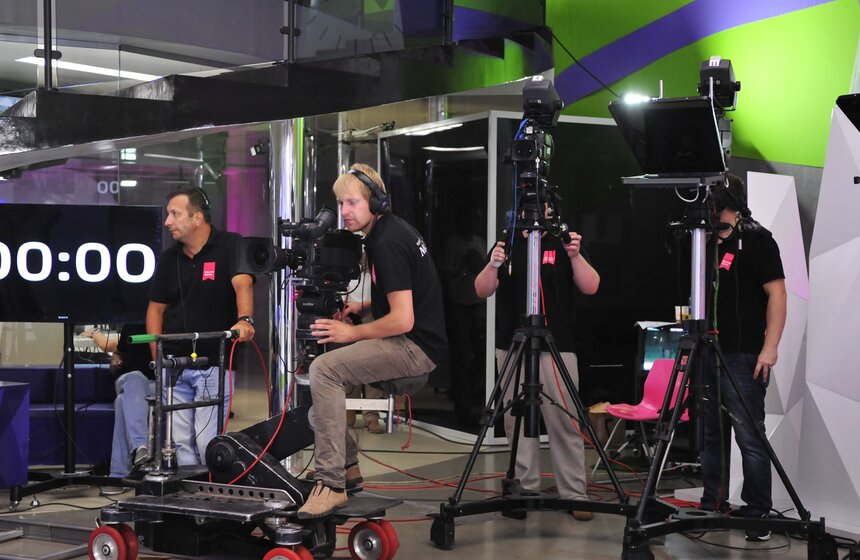 На телеканале "Москва 24" прошли дебаты кандидатов 10 округа 7 фото