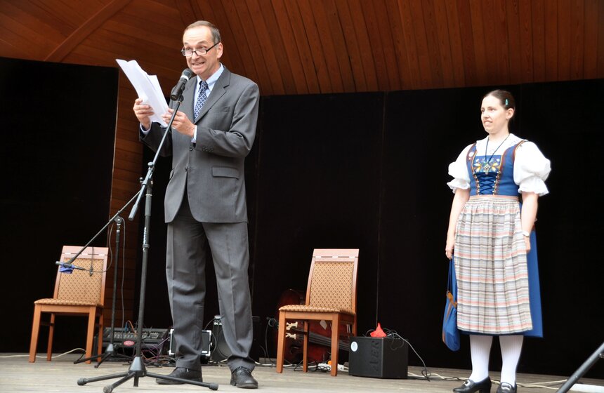 В саду имени Баумана проходят "Швейцарские вечера" 13 фото