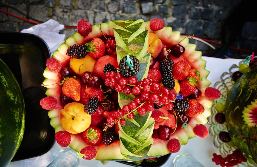 В Москве официально открылись бахчевые развалы 6 фото