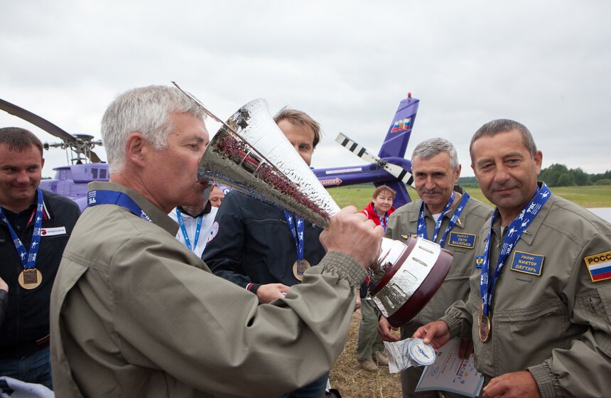 В Подмосковье прошел фестиваль вертолетов 25 фото