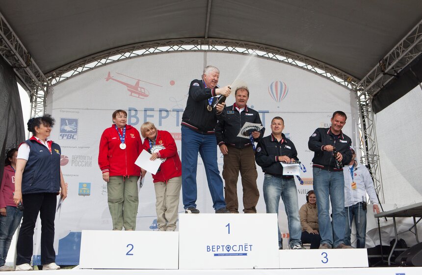 В Подмосковье прошел фестиваль вертолетов 24 фото