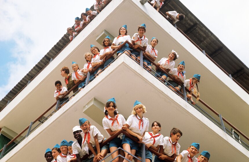 90 лет назад в Крыму открылся детский лагерь "Артек" 8 фото