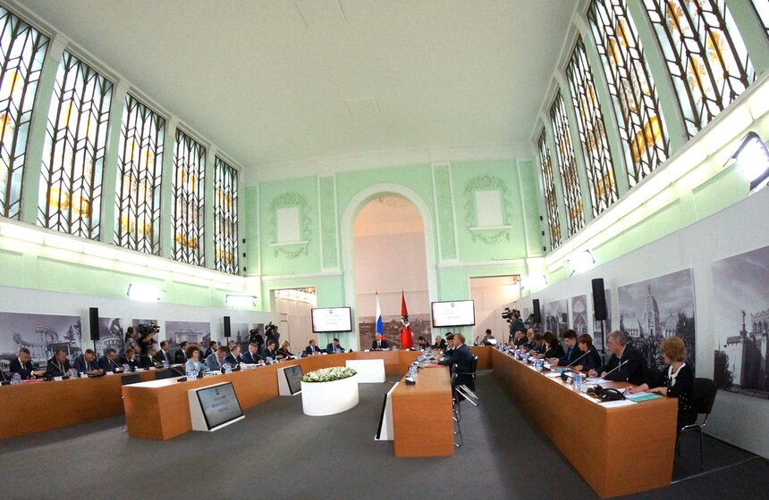 На территории ВДНХ проходит реконструкция 25 фото