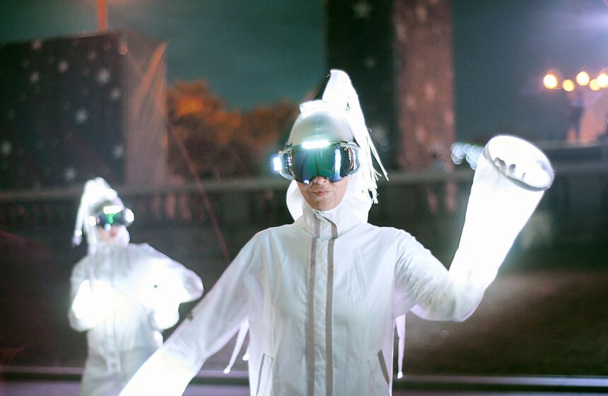 В Парке Горького прошел городской праздник выпускников 22 фото