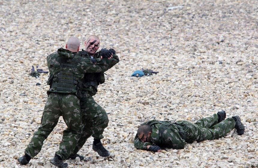 В подмосковном "Алабине" презентовали знак "Армия России" 10 фото